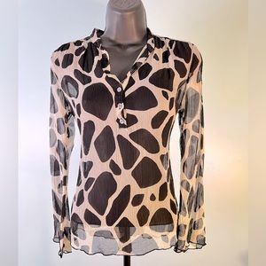 Sz6 Petite Talbots Sheer Silk Animal Print Blouse Black & White Giraffe EUC